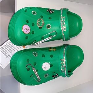 Customized crocs